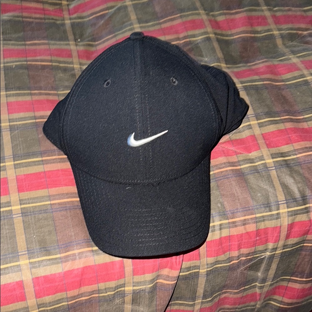 Nike Black and White Logo Cap